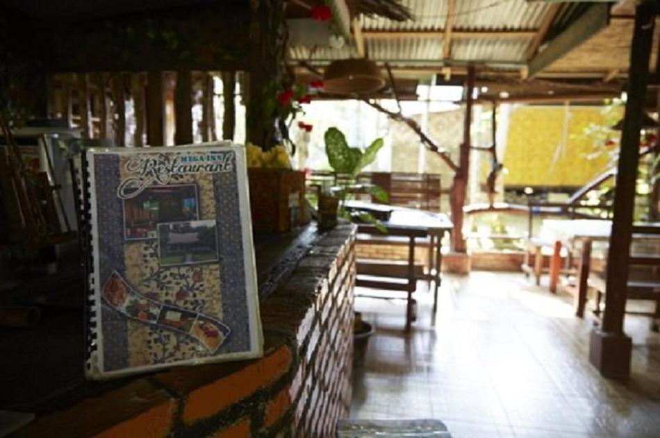 Mega Inn Tangkahan Medan Exterior foto